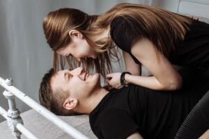 Read more about the article How to Build and Maintain Healthy Relationships as a Man: Essential Skills for Success